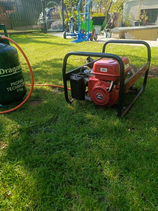 Agregat prądotwórczy benzyna +gaz firmy pezal Polska, NOWY