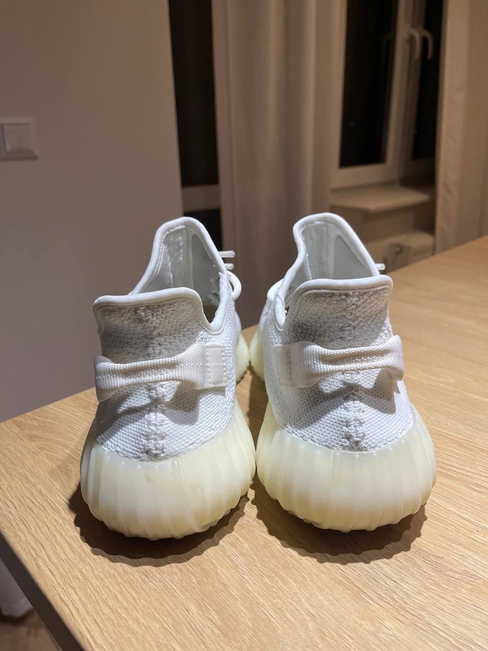adidas Yeezy boost 350 v2 cream white 44 bone white black carbon zebra