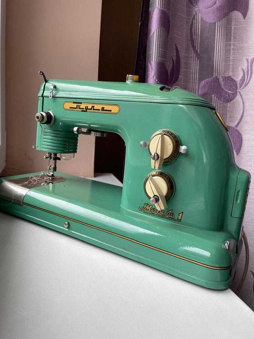 Швейна машинка Тула Модель 1
