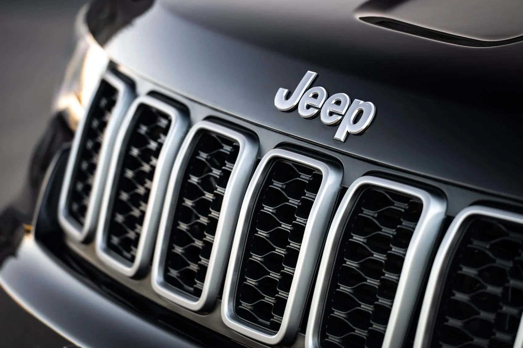 Jeep Grand Cherokee 2018r 3.6 V6 PB ! AWD ! Sterling Edition 25th anniversary ! HAK !