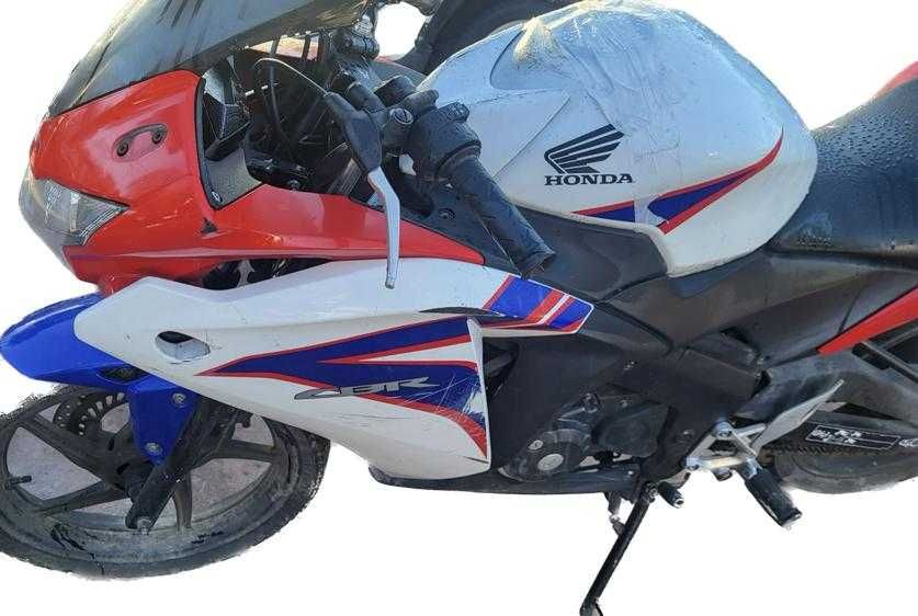 Honda CBR 125r jc50