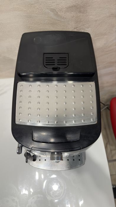 Кофемашина Delonghi