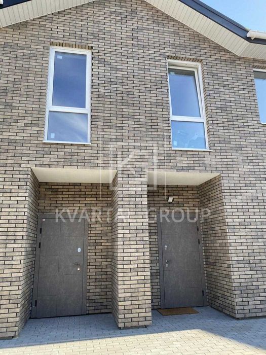 БЕЗ КОМІСІЇ! 100м2 Двоповерховий ТаунХаус без ремонту в 1,5 цегли