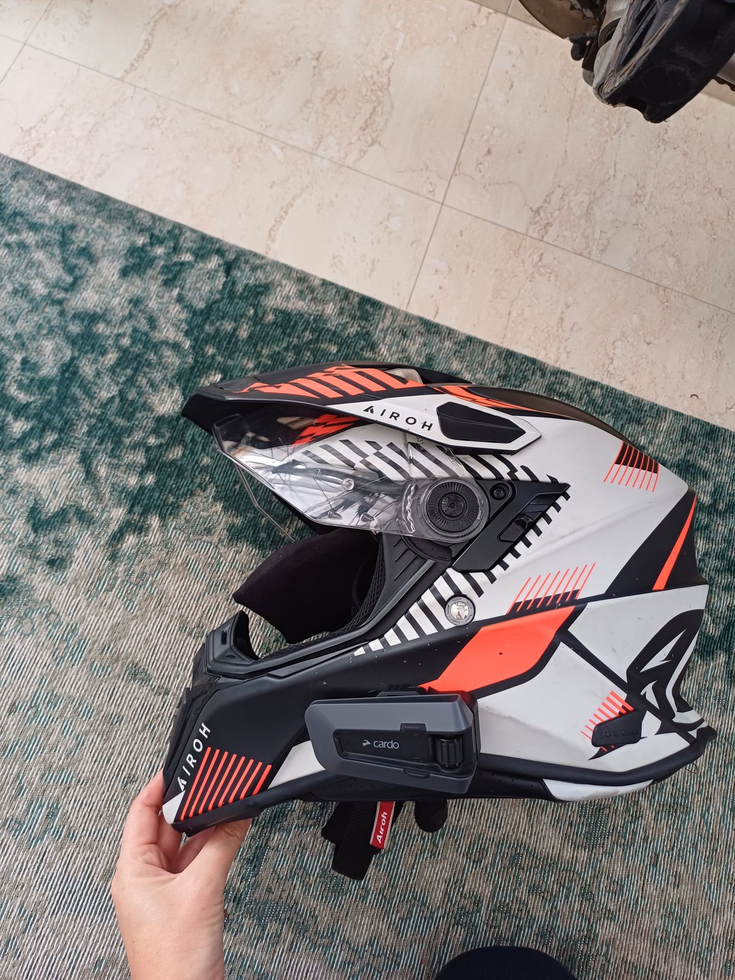 Capacete AIROH commander boost orange