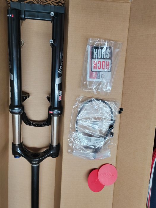 RockShox 30 Silver TK Coil QR 40 mm /100mm  Roda 26"