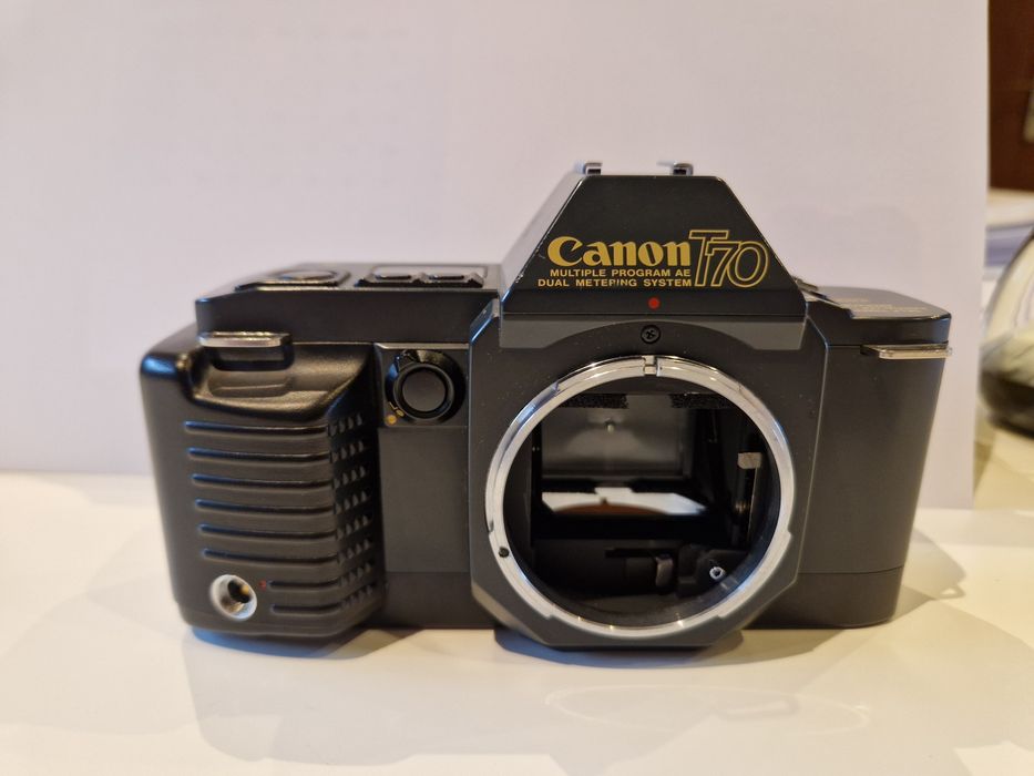 Canon T70 analógica