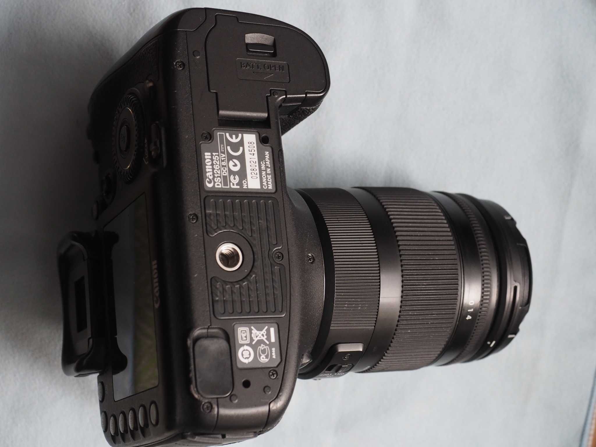 Canon EOS 7D mk I  + Sigma 18-200mm f3.5-6,3 DC HSM Conterporary