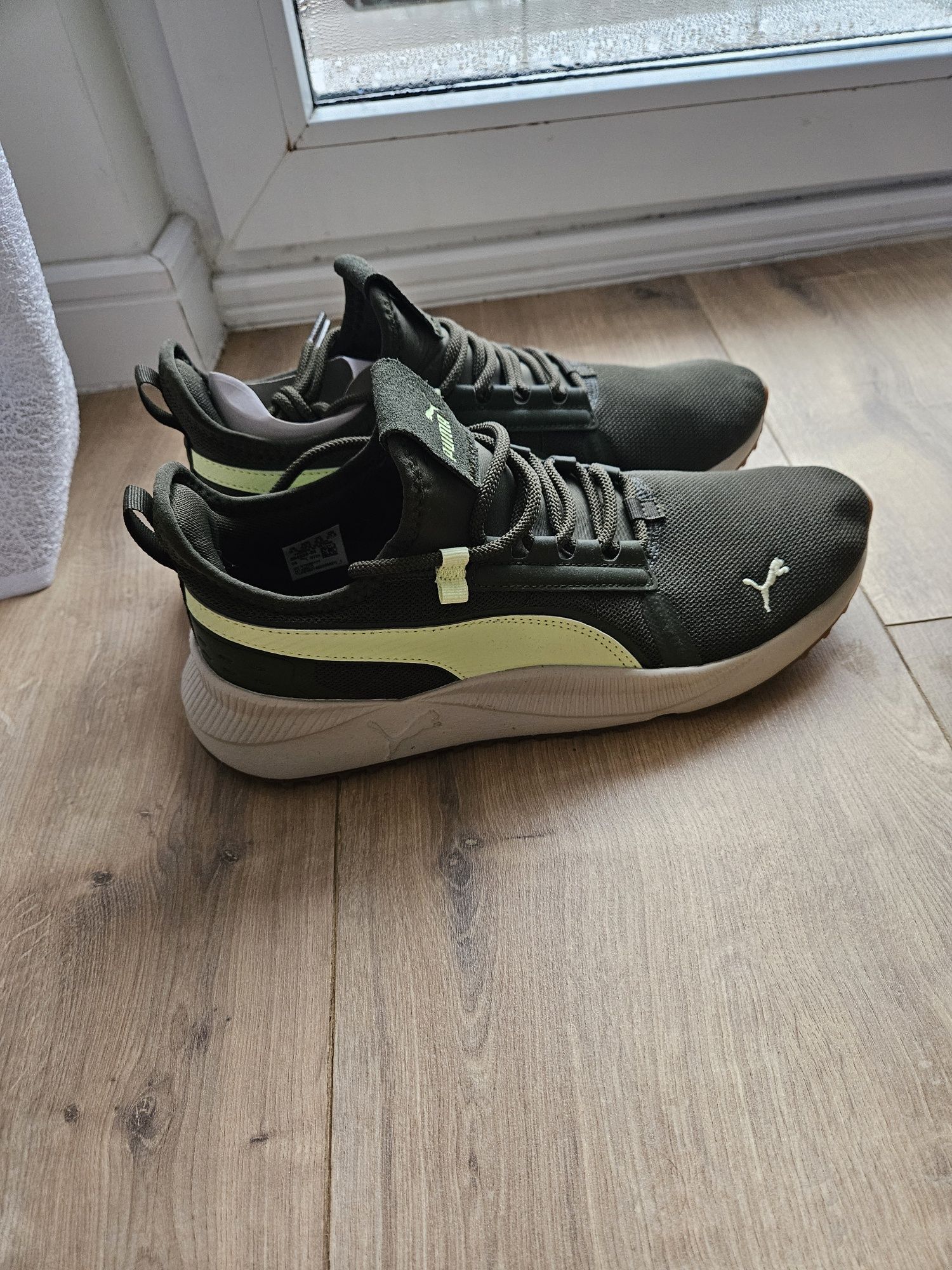 Puma Pacer Future Street buty adidasy z siatką, lekkie wygodne, 42.52,