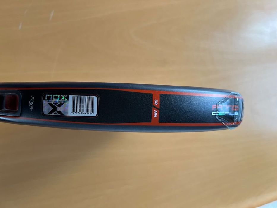 Raquete Padel Nox AT10 18K 2025
