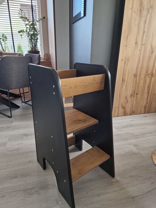 Helper kitchen. Pomocnik kuchenny dla dziecka