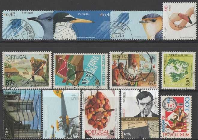 Filatelia; 81 selos novos e usados de Portugal