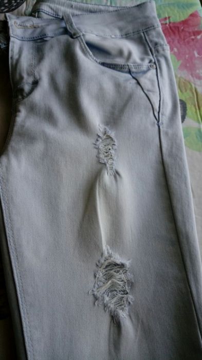 DENIM skinny spodnie z dziurami S