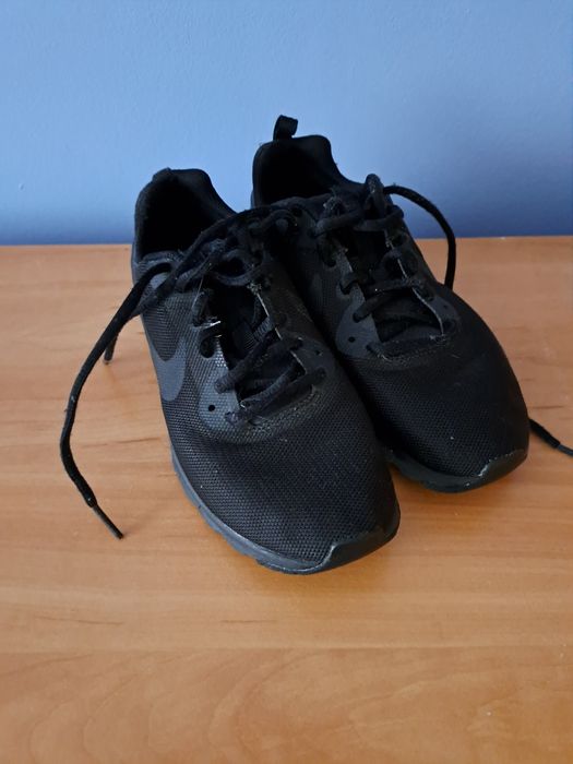 Nike air Max Motion buty sportowe 36 adidasy czarne