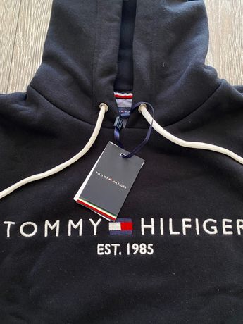 Czarna bluza z kapturem Tommy Hilfiger