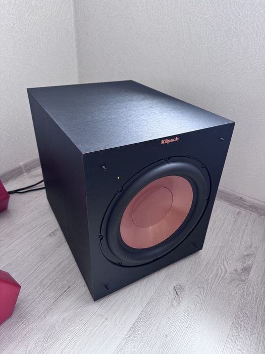 Продам активний сабвуфер Klipsch Reference R-12SW