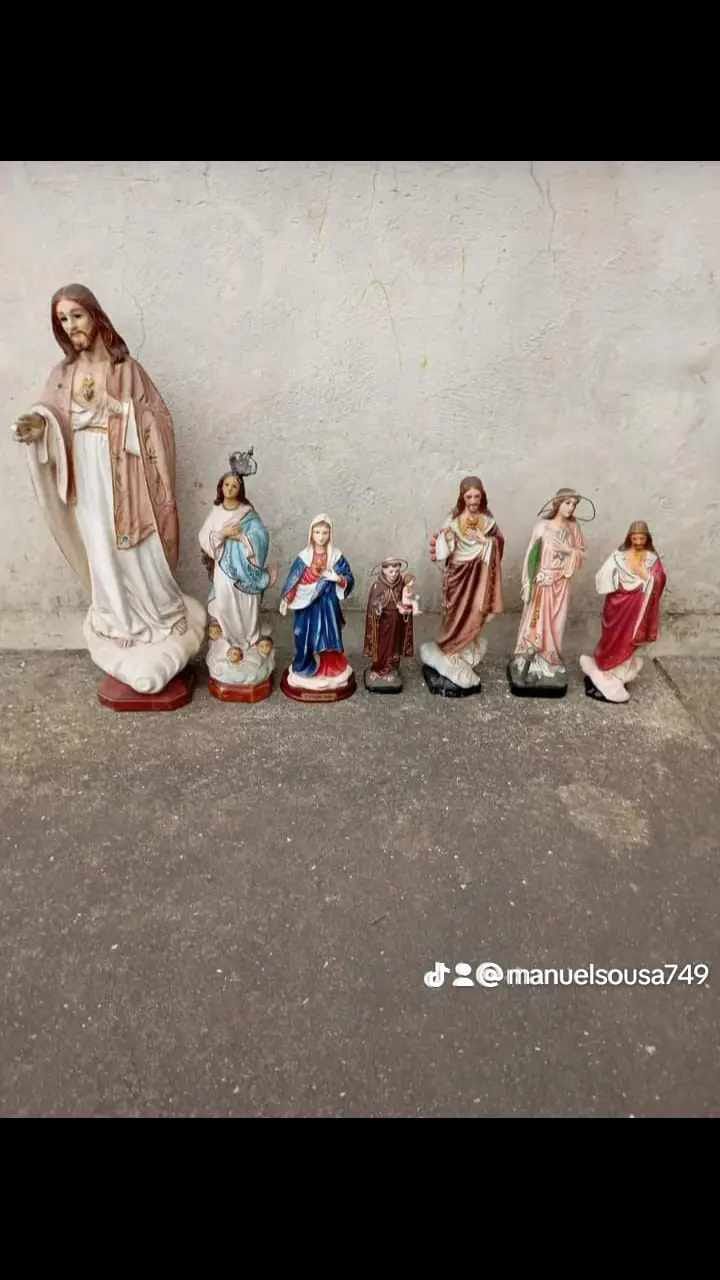 Vendo este santos muitos bonitos