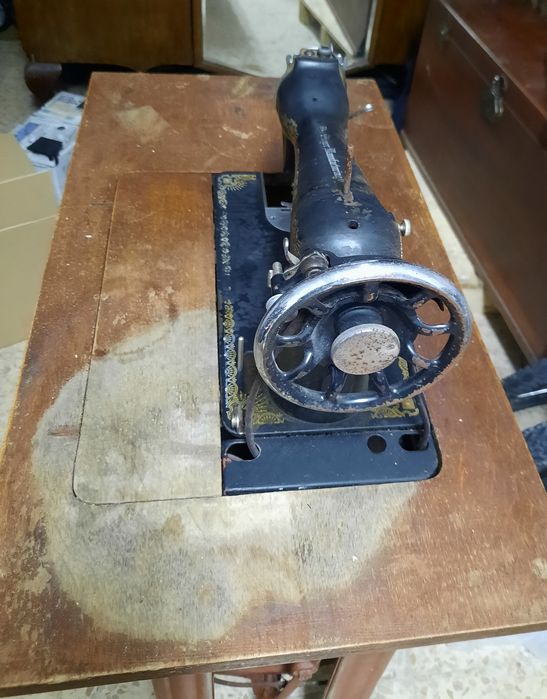 Vendo maquina de custura
