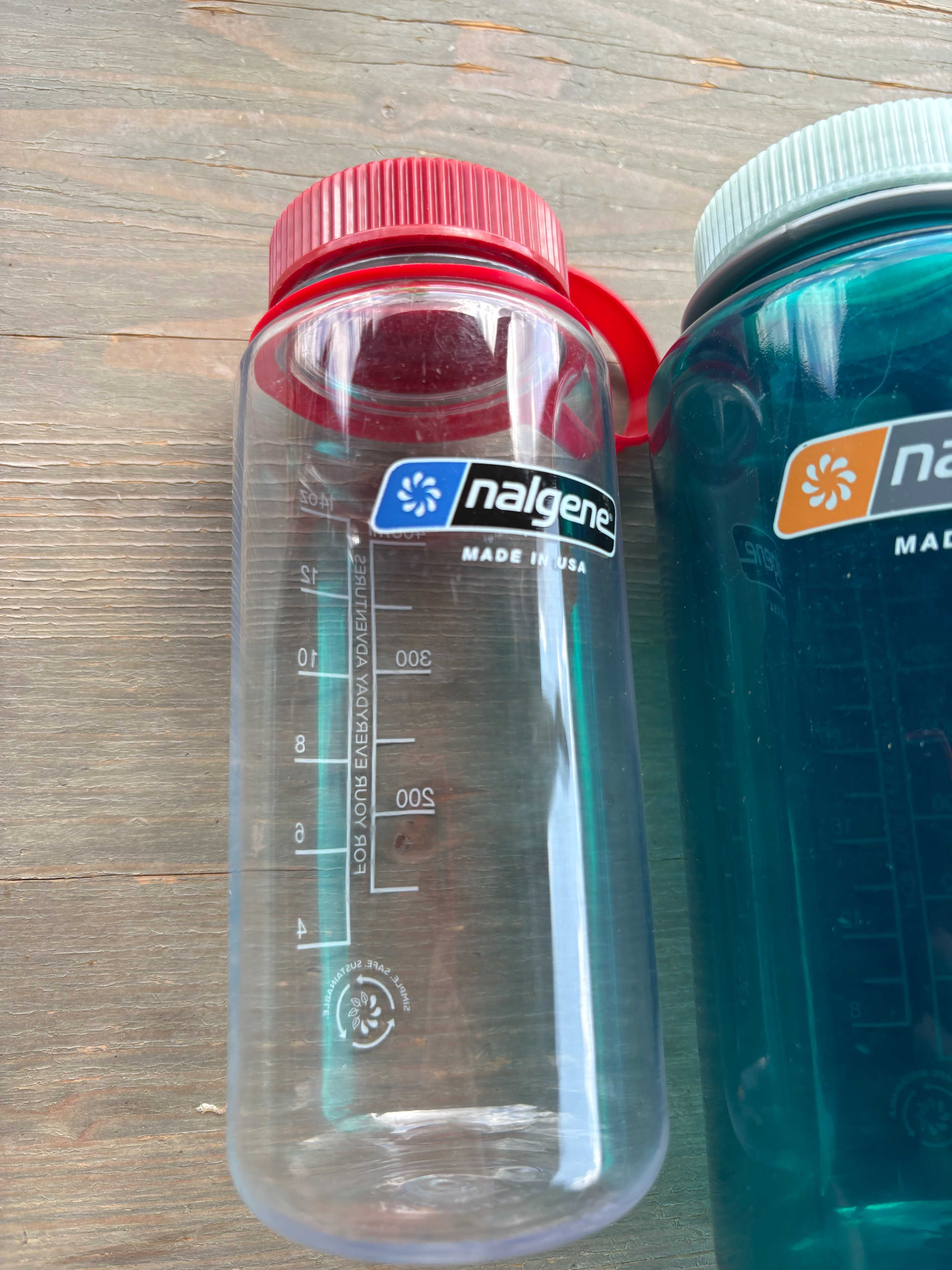 4 butelki NALGENE za połowę ceny.