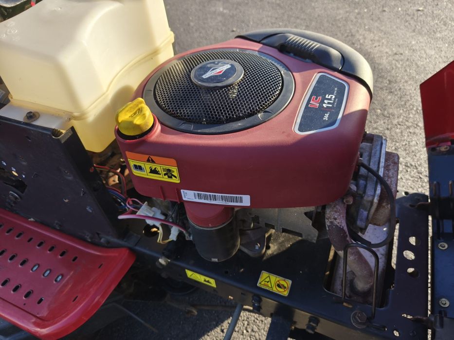 Máquina de cortar a relva