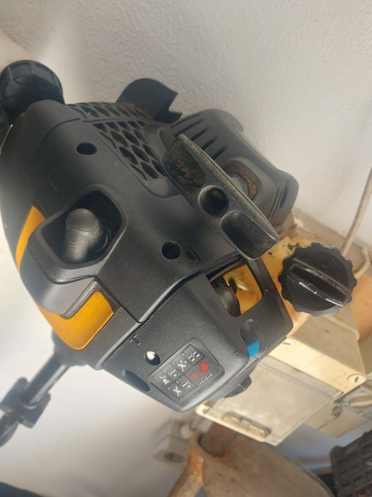 Roçadora mcculloch b43