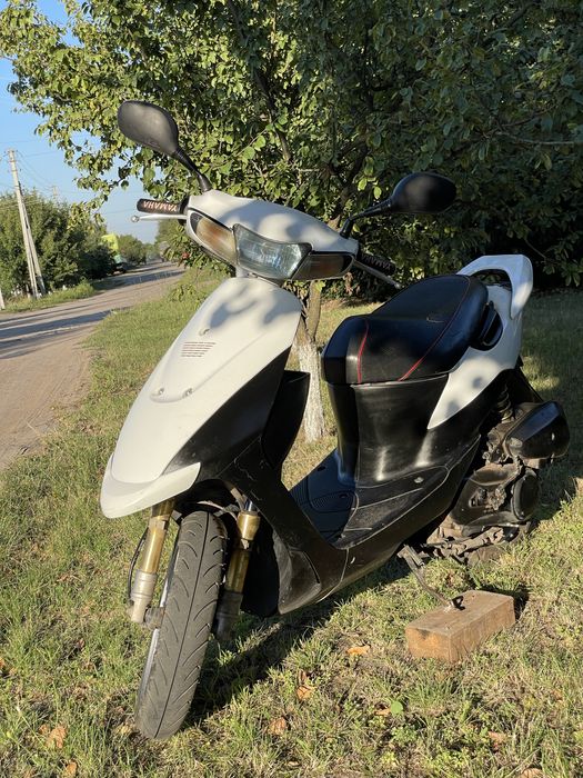 Продам скутер Suzuki zz