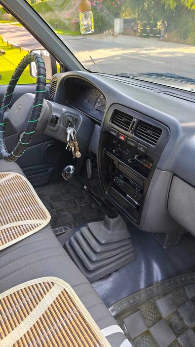 Nissan 2,5 TD 1996 Impecável 9500€