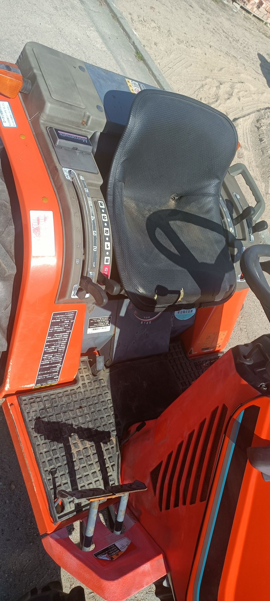 Kubota B52 prosto z Japonii z glebogryzarką zamienię za coś ciekawego