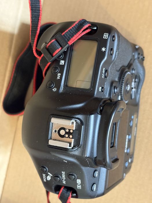 Canon 1DX com apenas 114k