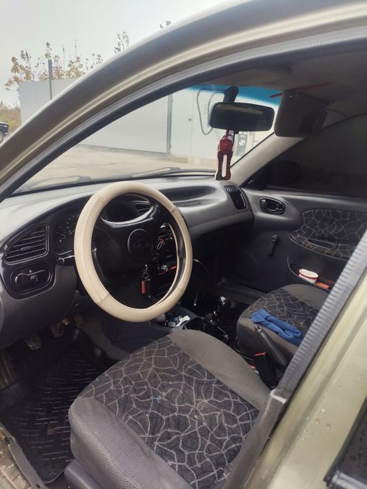 Продам Ланос 2002 року полностю на бойовому ходу