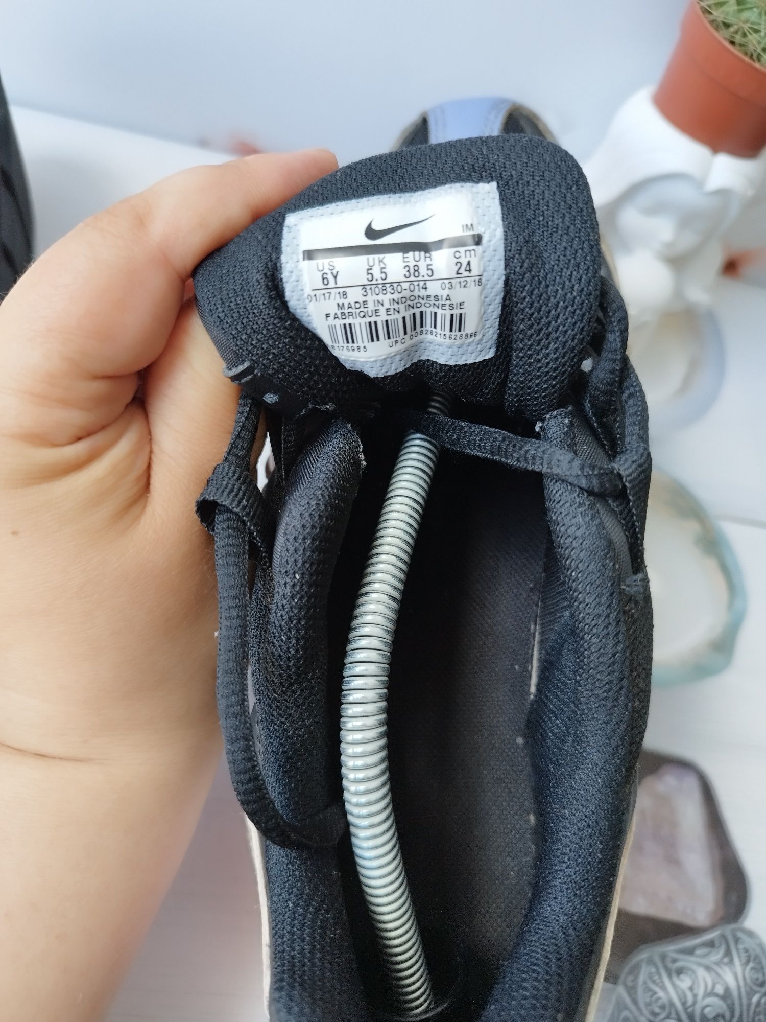 Stylowe Nike Air Max 95 LE GS Czarny Twilight Pulse –  Rozm.38,5