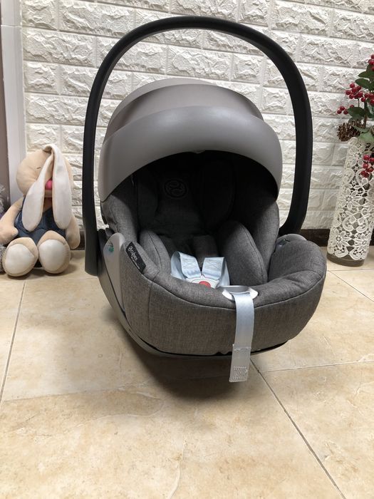 Автокрісло Cybex Cloud Z2+ i-Size Група 0+ (0-13 кг) сайбекс
