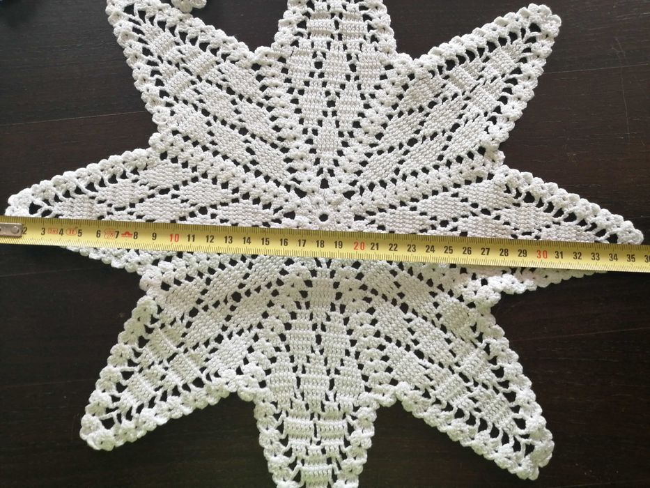 Conjunto de 4 Naperons de Renda feito à Mão