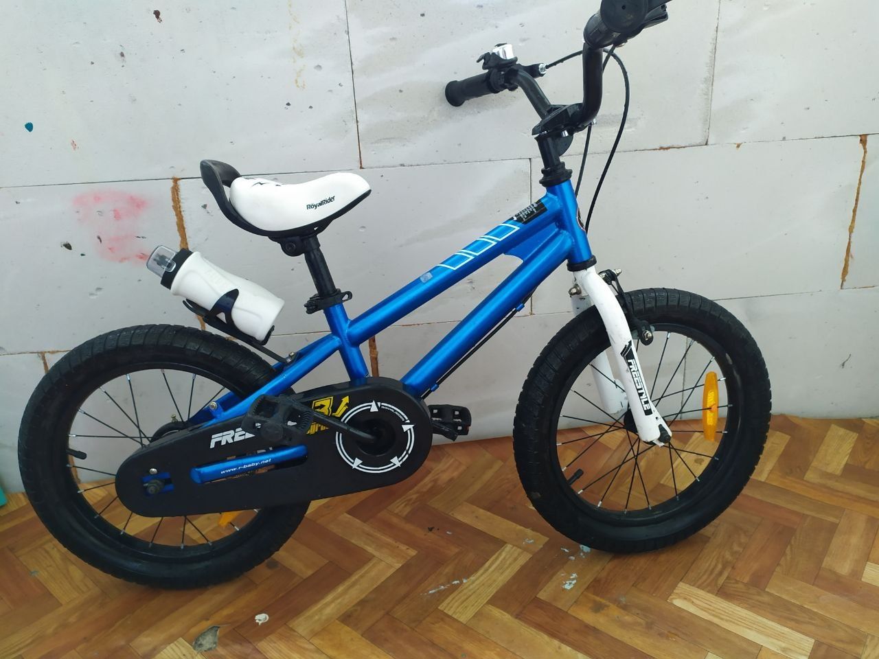 Велосипед дитячий RoyalBaby R16 (на зріст 115-135)