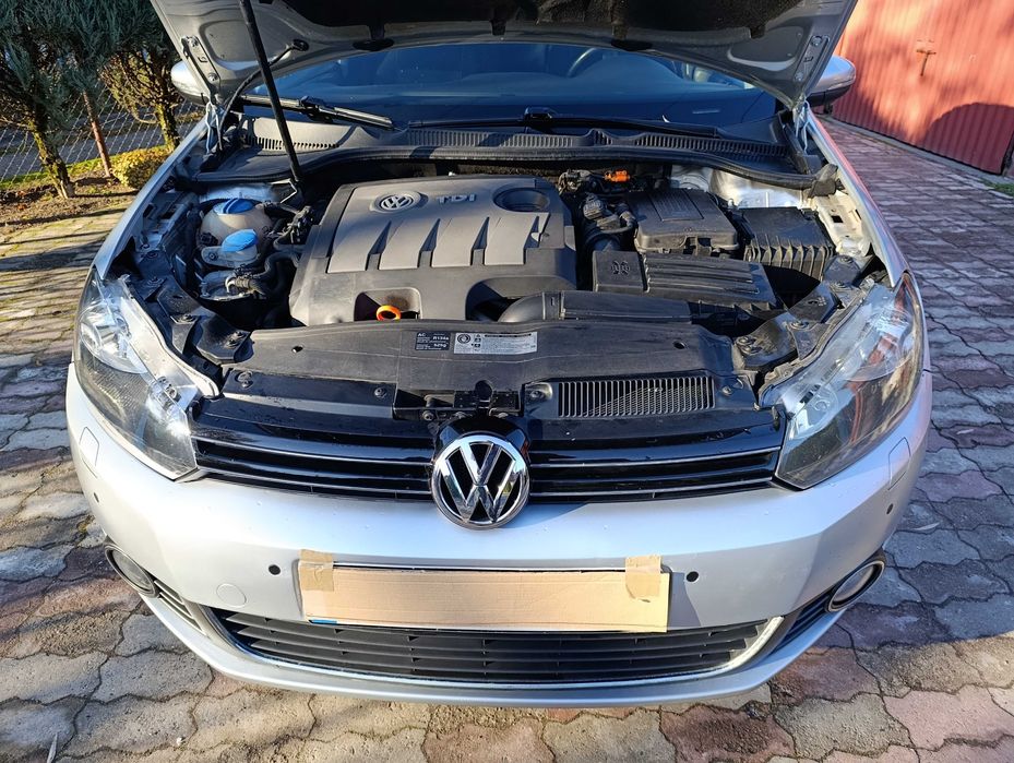 Sprzedam Volkswagen Golf VI 1.6 2012r