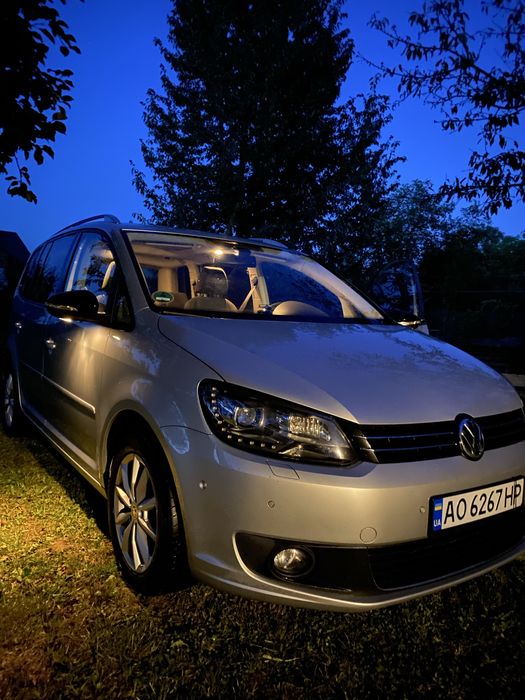 Продам авто Volkswagen Touran 2.0 TDI