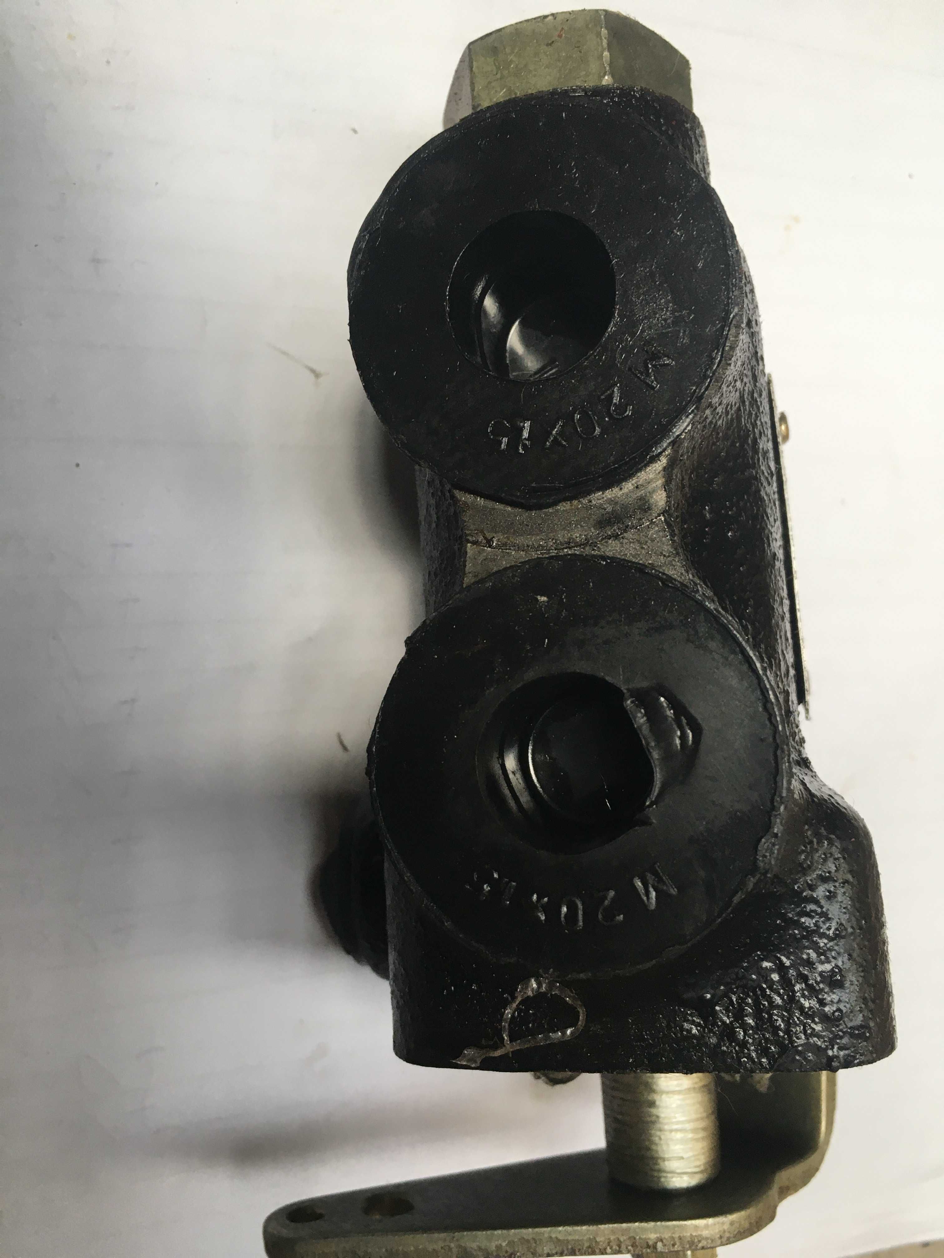 Regulator hydrauliczny wom Mtz 1025.3 / 1221.3 / 1523  2022