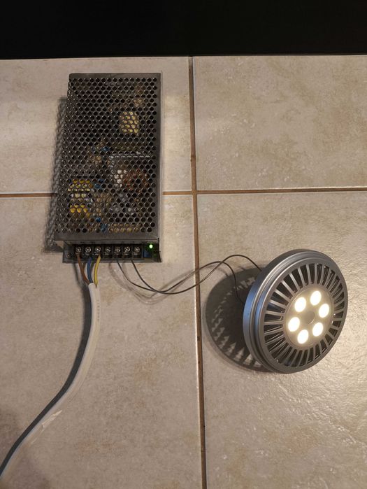 MW Power Zasilacz impulsowy 12V/12,5A C12-150