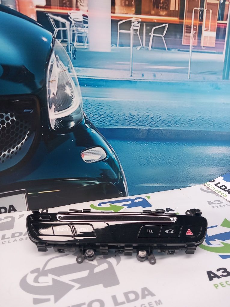 Leitor CD comando rádio GPS 4 piscas Mercedes W205