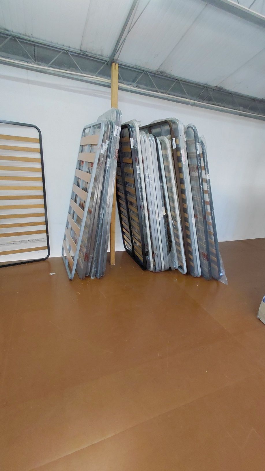 Estrados metalicos NOVOS da Mindol ( varias medidas disponiveis)