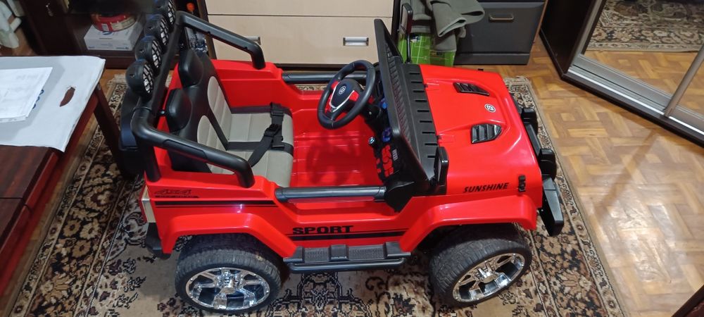 Детский электро мобиль