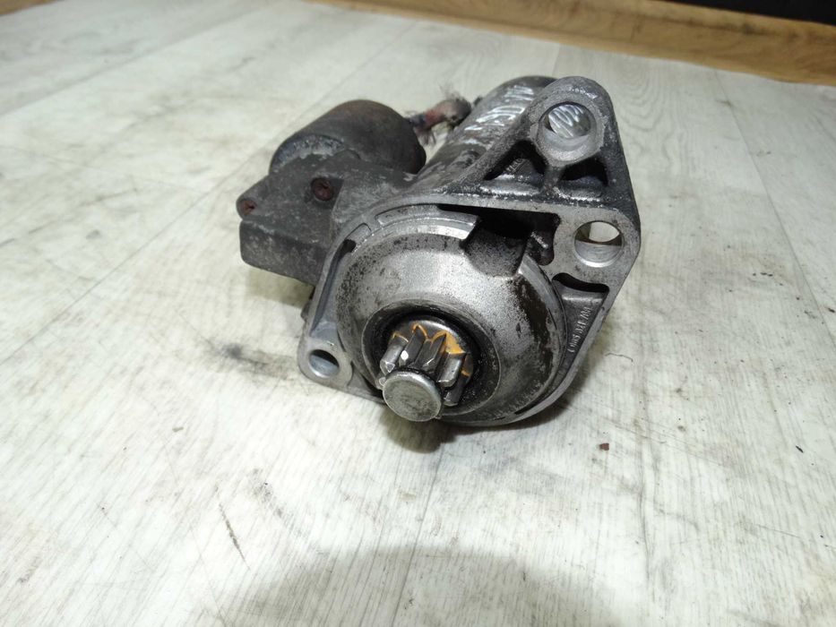 Стартер Cordoba Ibiza2 Toledo Caddy2 Golf3 Polo3 Vento 1.9D/TDI 93-05