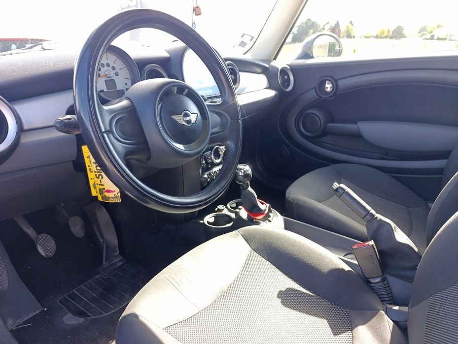 Mini Cooper clubman impecável