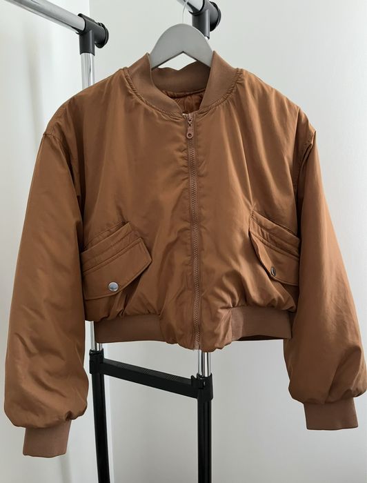 Куртка бомбер жіноча