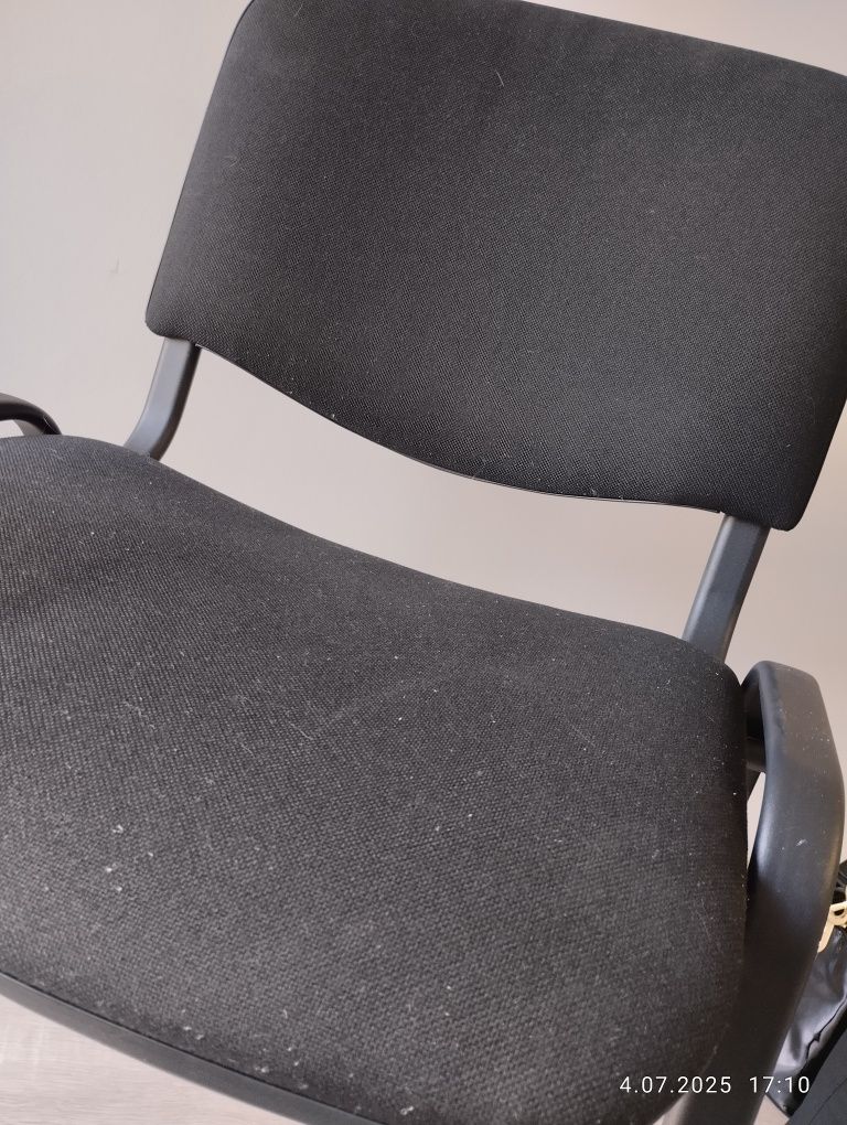 Krzesło konferencyjne fotel czarne solidne