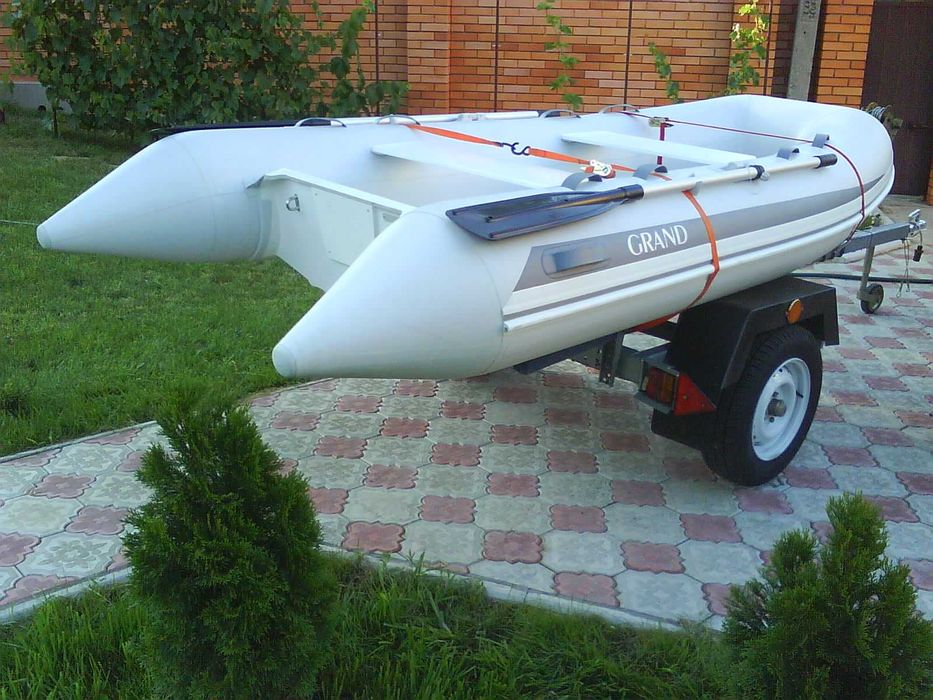Човен моторний RIB. GRAND SILVER LINE "S 330"