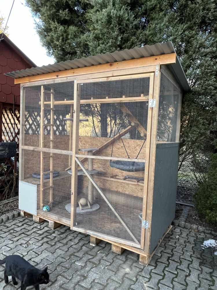 Klatka kojec wybieg zagroda