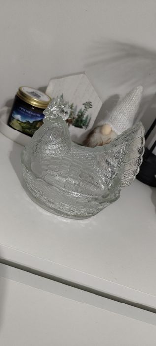 Kura PRL zabytek pamiątka ozdoba