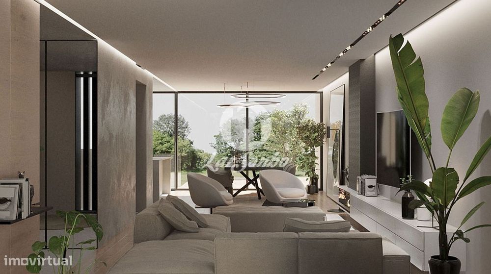 Moradia nova T3, com 2 frentes, localizada, São Cosme, no concelho ...