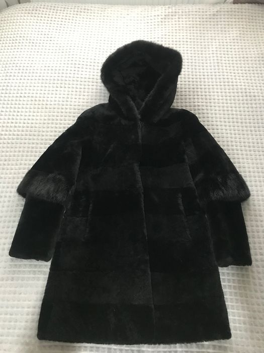 Шуба мутон з норкою