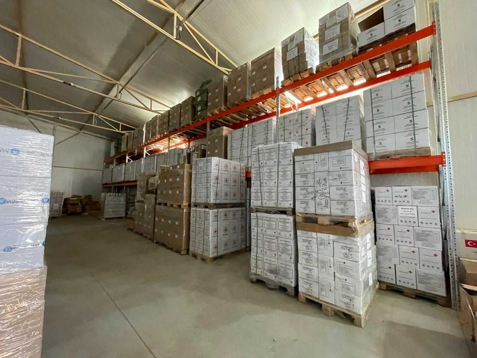 Палетні стелажі на склад. Консольні стелажі. Поличні підсилені.Драбини